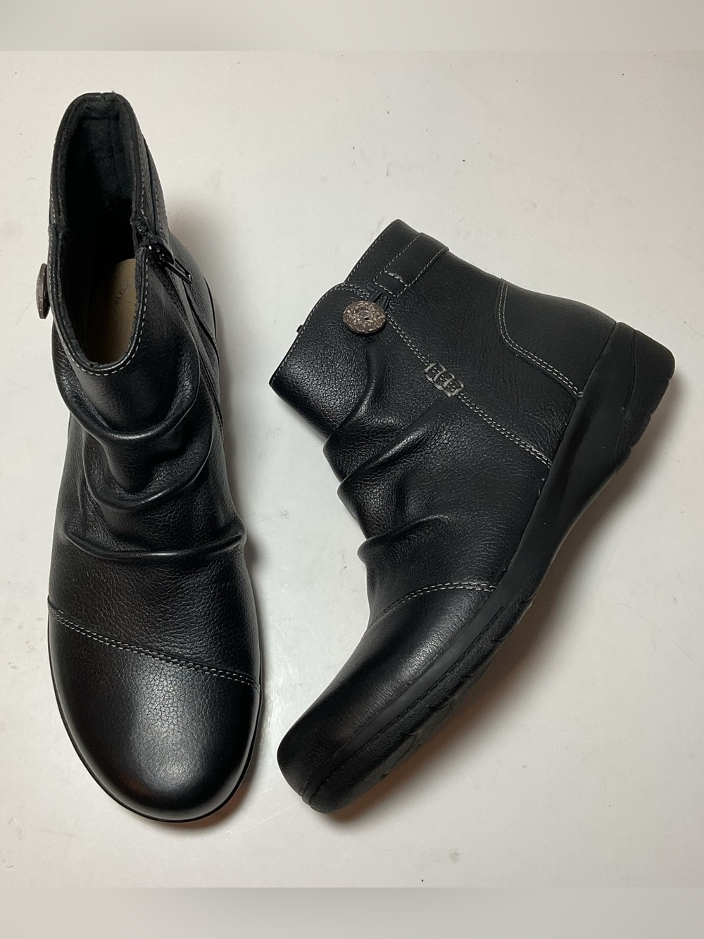 Clarks Cheyn Zoe Black Leather Ankle Booties
